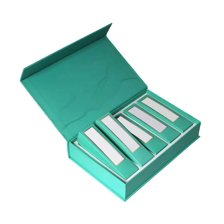 Closure Boxes With Inserts